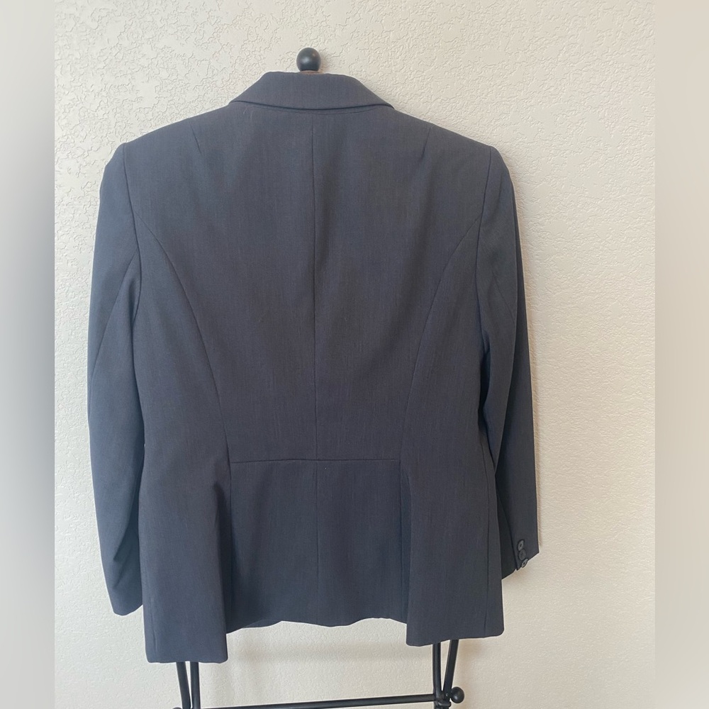 Liz Claiborne suit jacket from her Career line. Worn twice! - Picture 3 of 4